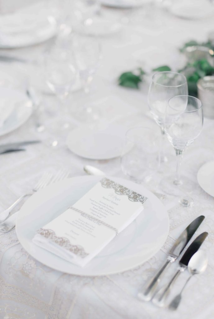 Novios en una boda organizada en Marbella